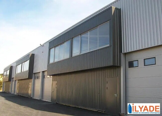 Plus de détails pour 20 Rue Jorgi Reboul, Marseille - Local d'activités à louer