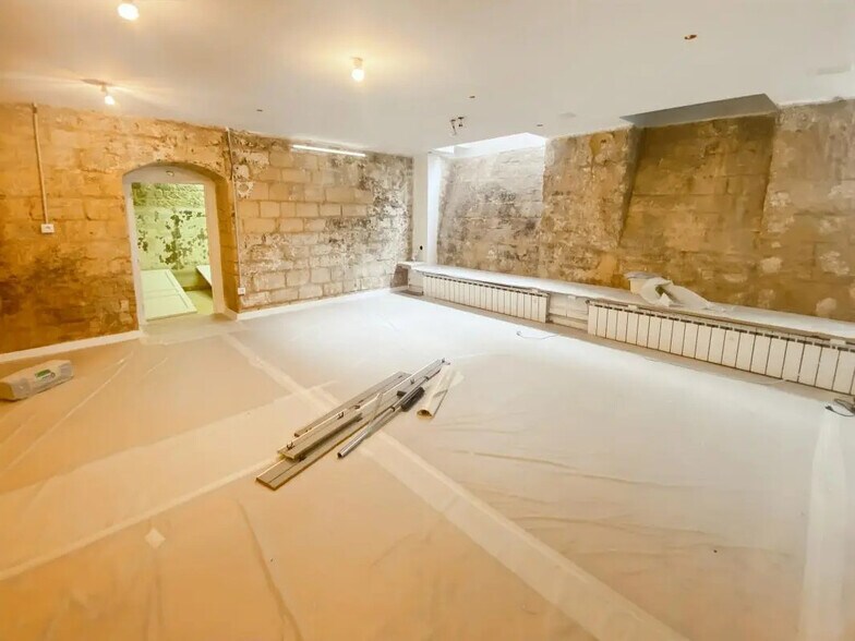 Bureau dans Paris à louer - Photo de l’immeuble – Image 3 sur 7