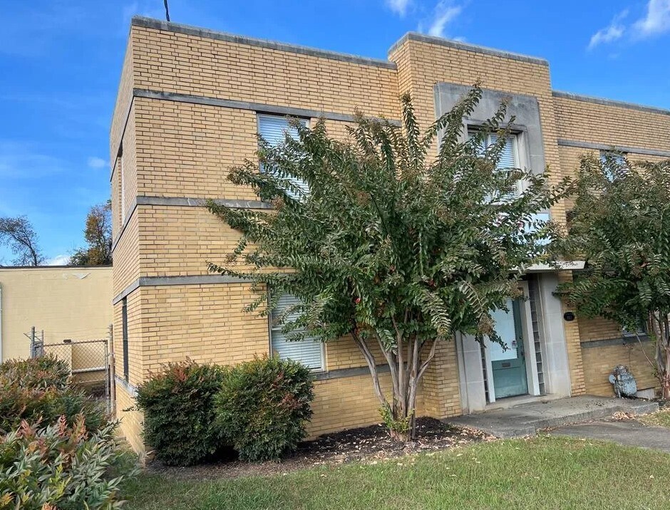 1054 Industrial Ave, Danville, VA à vendre Photo principale– Image 1 sur 24