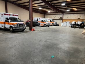 475 Church St, New Bedford, MA à louer Photo intérieure– Image 2 sur 5