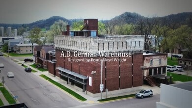 300 S Church St, Richland Center, WI à louer - Vidéo sur l’annonce professionnelle