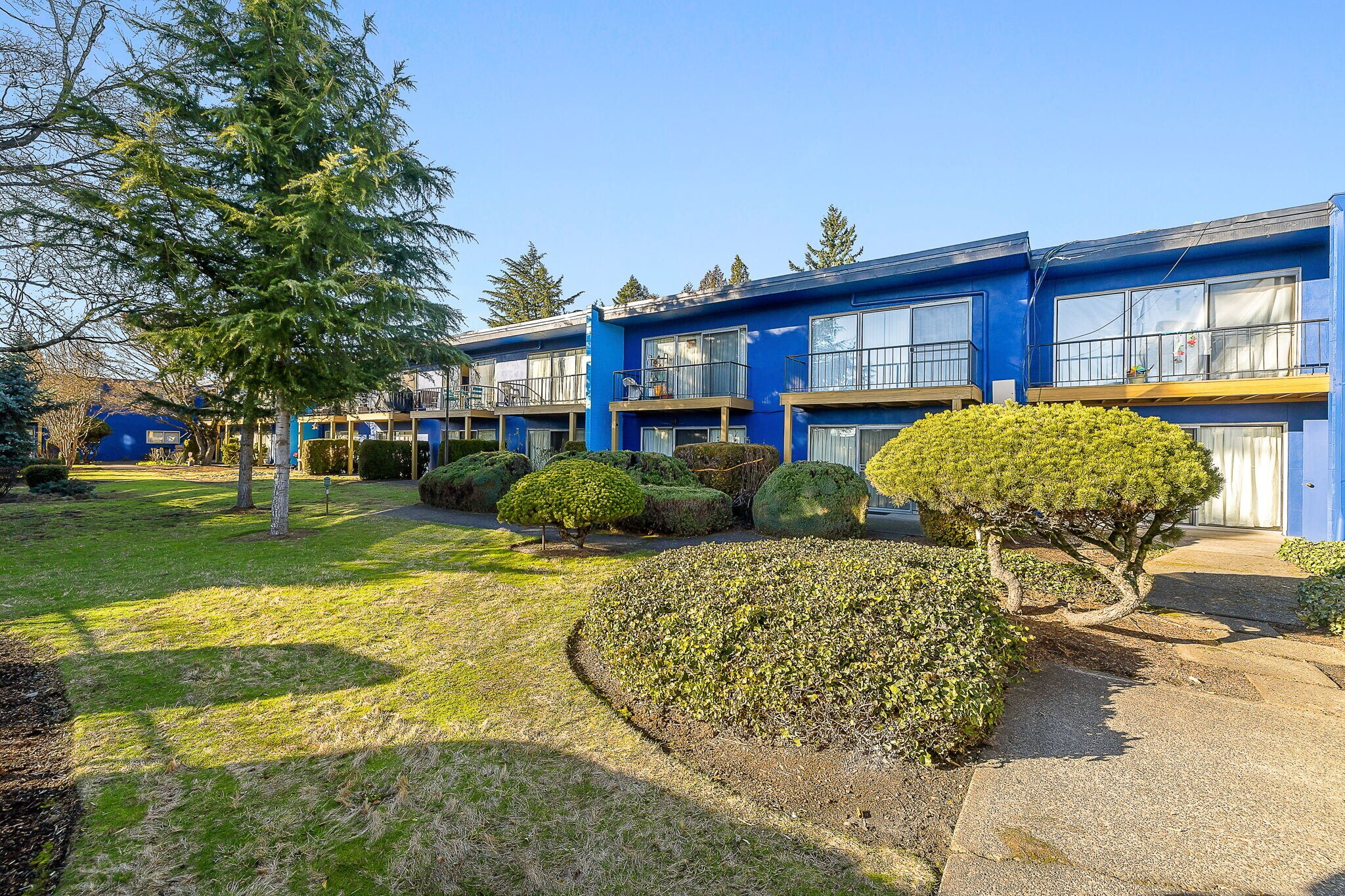 740 NE 53rd Ave, Portland, OR à vendre Photo de l’immeuble– Image 1 sur 18