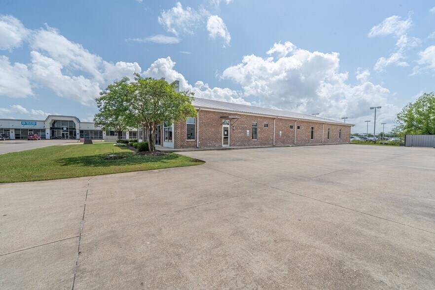 6507 Coliseum Blvd, Alexandria, LA à louer - Photo de l’immeuble – Image 3 sur 19