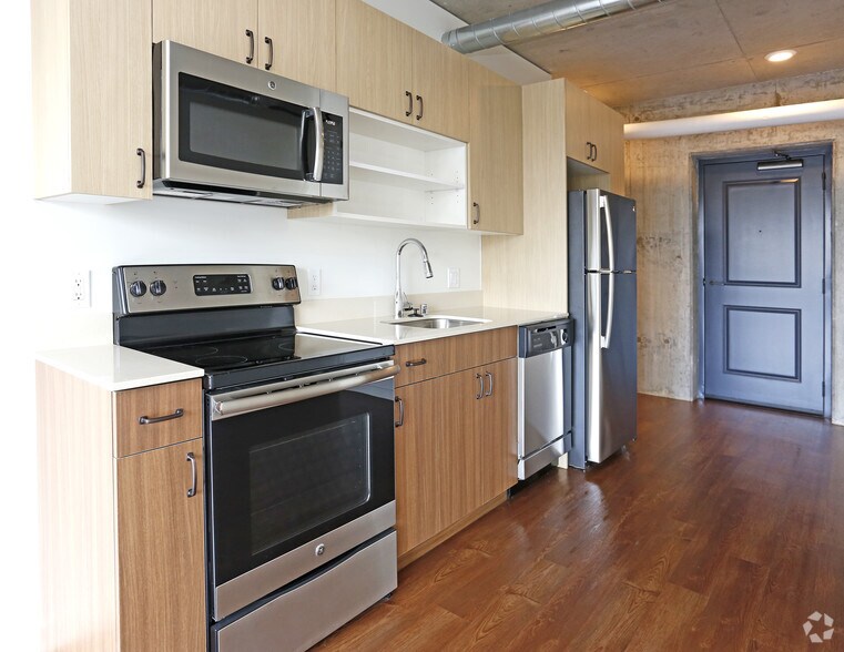 624 Yale Ave N, Seattle, WA à louer - Photo intérieure – Image 3 sur 45