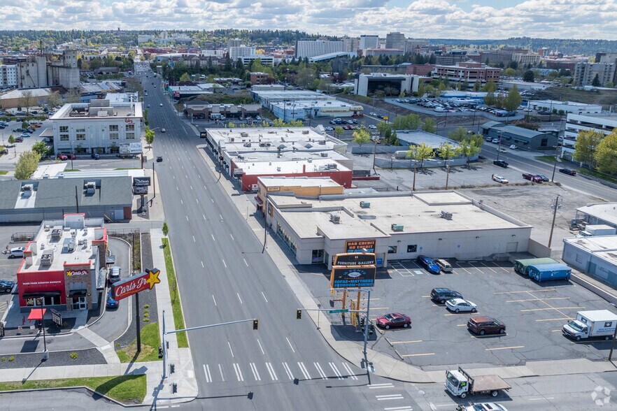 1219 N Division St, Spokane, WA à louer - Photo de l’immeuble – Image 2 sur 2