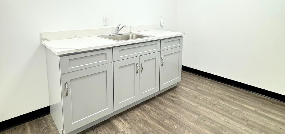 22810 Hufsmith Kohrville Rd, Tomball, TX à louer - Photo intérieure – Image 2 sur 12