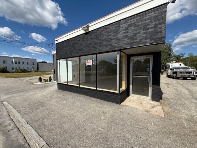 68 Holland st, Lewiston, ME à louer Photo de l’immeuble– Image 1 sur 8