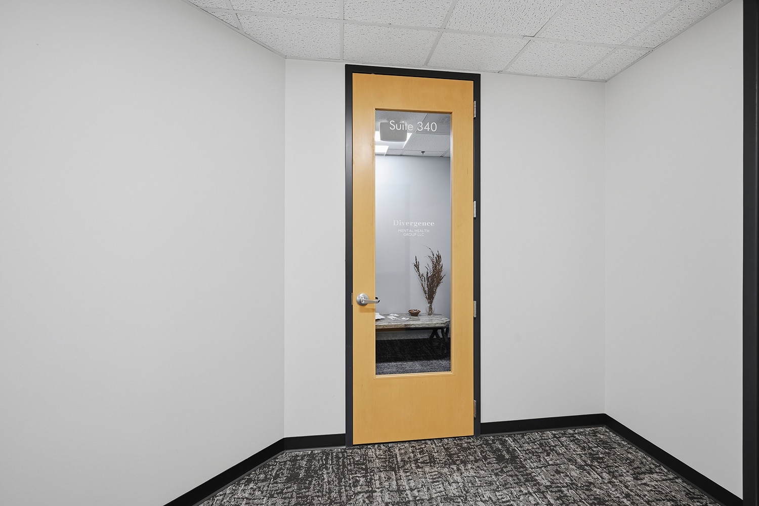 630 Plaza Dr, Highlands Ranch, CO à louer Photo intérieure– Image 1 sur 12