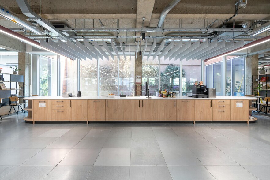 132-140 Goswell Rd, Londres à louer - Photo de l’immeuble – Image 3 sur 10