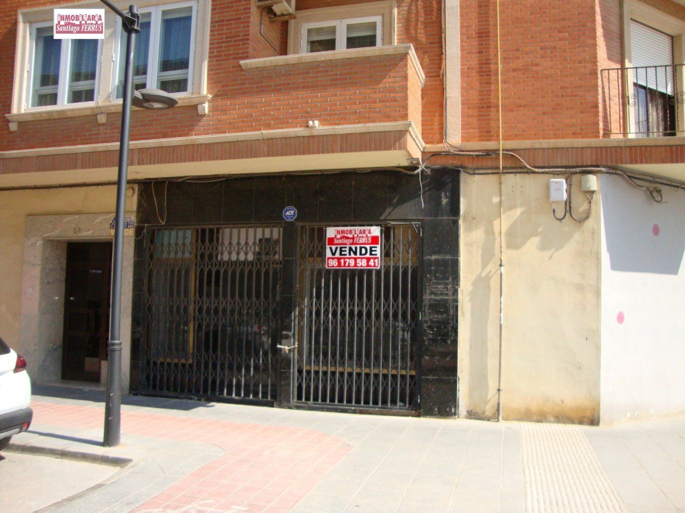 Local commercial dans València, Valencia à vendre Photo de l’immeuble– Image 1 sur 6