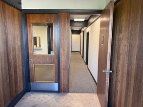5660 Freeport Blvd, Sacramento, CA à vendre Photo intérieure– Image 2 sur 15
