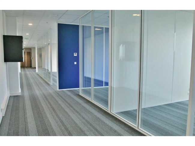 Plus de détails pour 1-7 Boulevard Ney, Paris - Bureau à louer