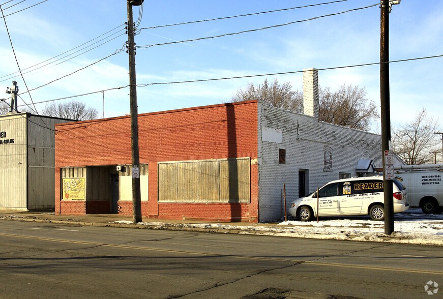 672 E 152nd St, Cleveland, OH à vendre - Photo de l’immeuble – Image 2 sur 2
