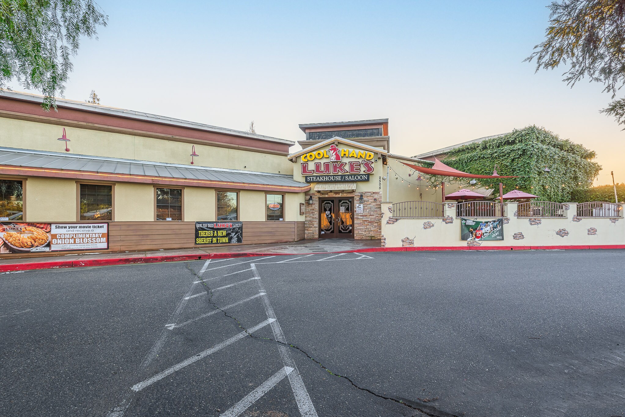 2505 Patterson Rd, Riverbank, CA à vendre Photo principale– Image 1 sur 11