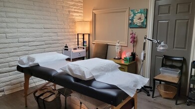 17541 Irvine Blvd, Tustin, CA à louer Photo intérieure– Image 1 sur 8