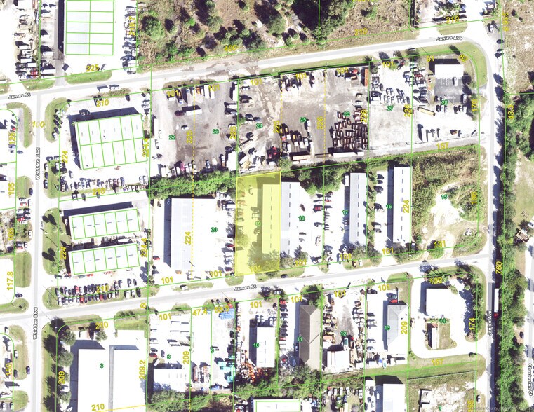 4260 James St, Port Charlotte, FL à louer - Photo de l’immeuble – Image 3 sur 12