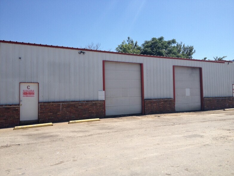 3101 N Main St, Mansfield, TX à louer - Photo de l’immeuble – Image 2 sur 4