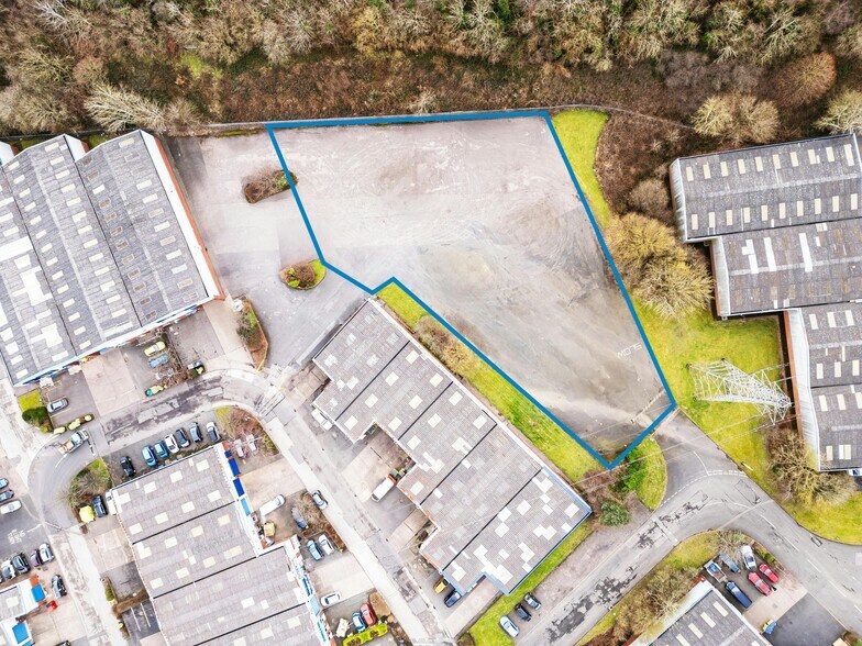 Pedmore Rd, Brierley Hill à louer - Photo de l’immeuble – Image 3 sur 8