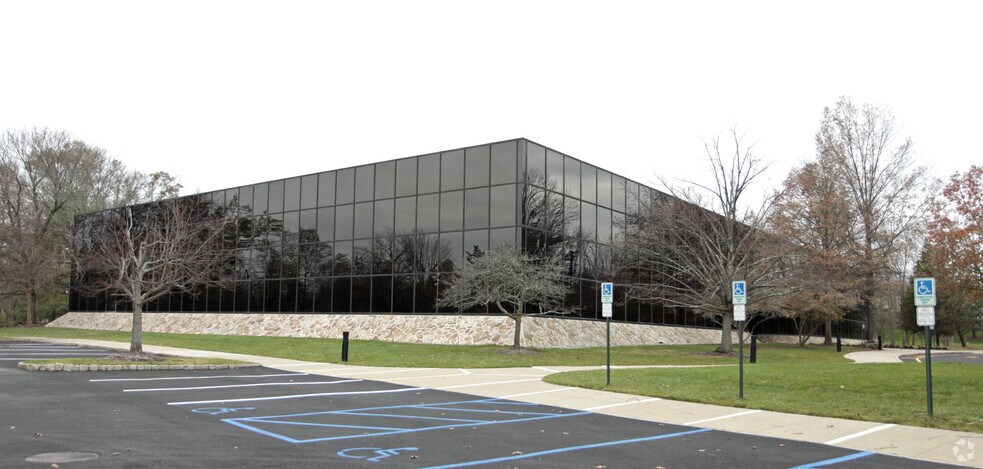 222 Mount Airy Rd, Basking Ridge, NJ à louer - Photo principale – Image 2 sur 5