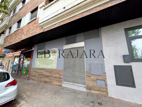 Bureaux/Local commercial dans Talavera de la Reina, Toledo à louer Photo intérieure– Image 1 sur 12