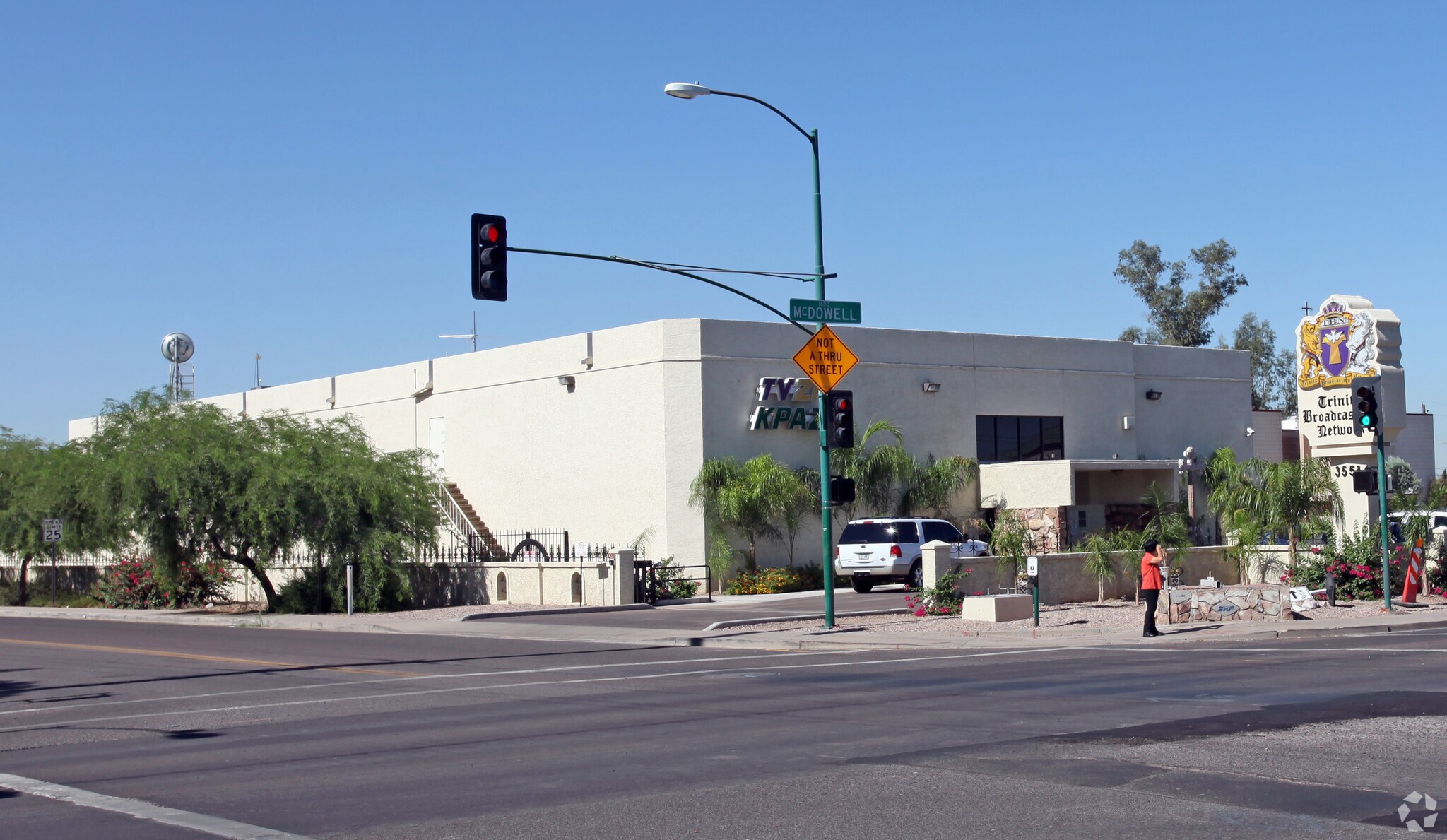 3551 E McDowell Rd, Phoenix, AZ à louer Photo principale– Image 1 sur 3