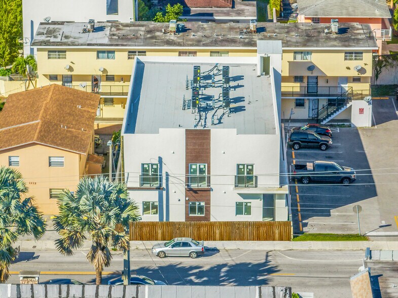 1567 NW 1st St, Miami, FL à vendre - Photo principale – Image 1 sur 49