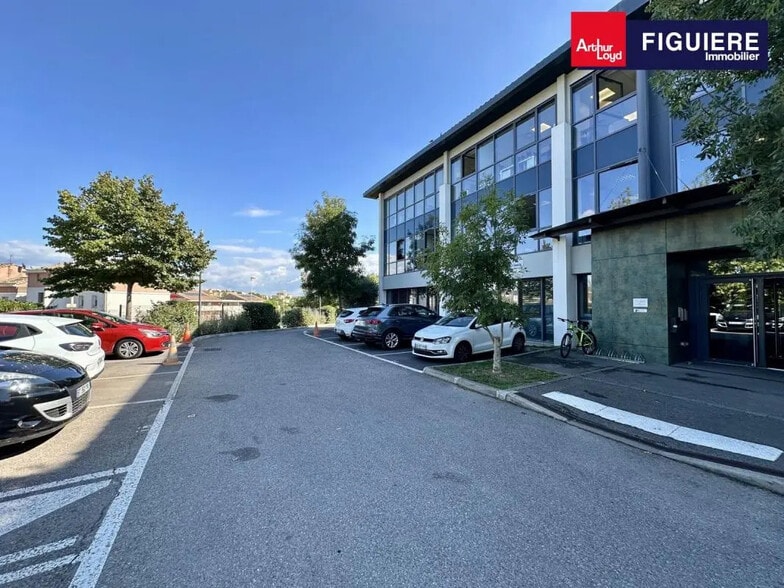 75 Rue Paul Sabatier, Aix-en-Provence à vendre - Photo de l’immeuble – Image 1 sur 9