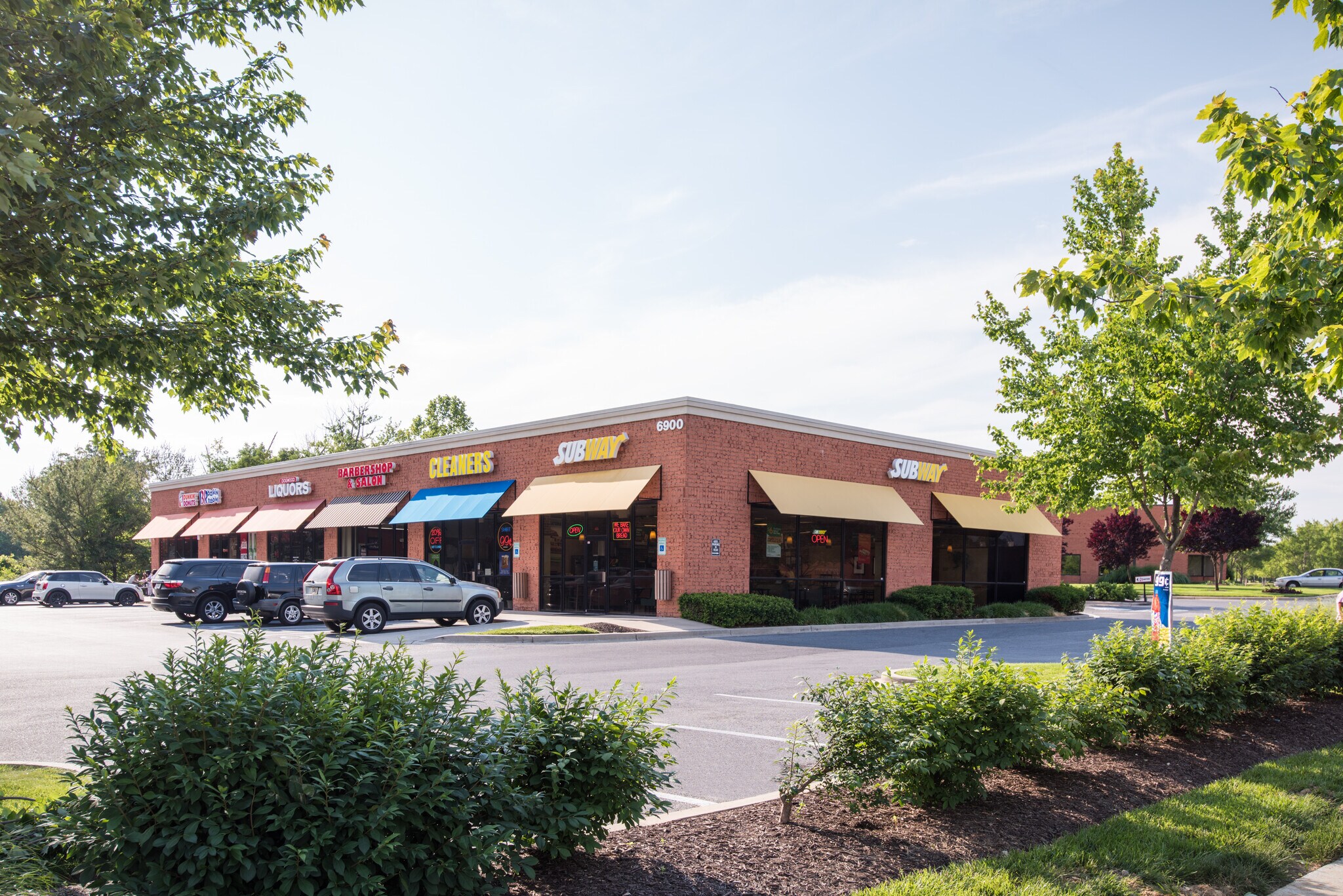 2505 Lord Baltimore Dr, Windsor Mill, MD à louer Photo de l’immeuble– Image 1 sur 1