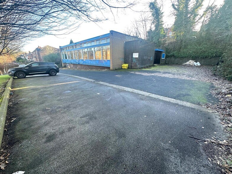 Kirkstall Ln, Leeds à vendre - Photo de l’immeuble – Image 2 sur 6