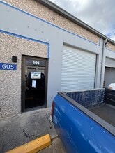 5504-1 Bandera Rd, San Antonio, TX à louer Photo intérieure– Image 1 sur 9