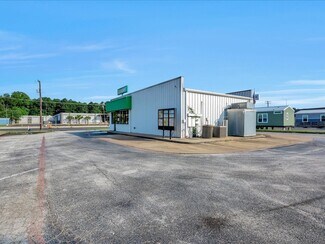Plus de détails pour 3415 South St, Nacogdoches, TX - Local commercial à vendre