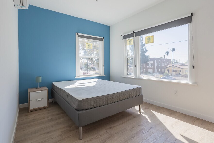1951 W Martin Luther King Jr Blvd, Los Angeles, CA à vendre - Photo de l’immeuble – Image 1 sur 10