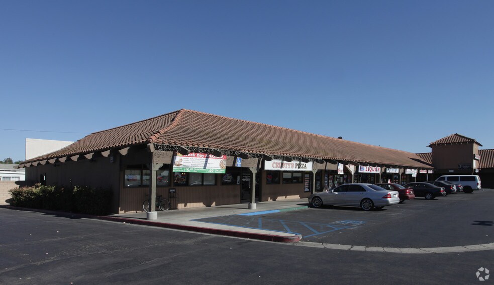 2395 Hamner Ave, Norco, CA à louer - Photo de l’immeuble – Image 2 sur 4