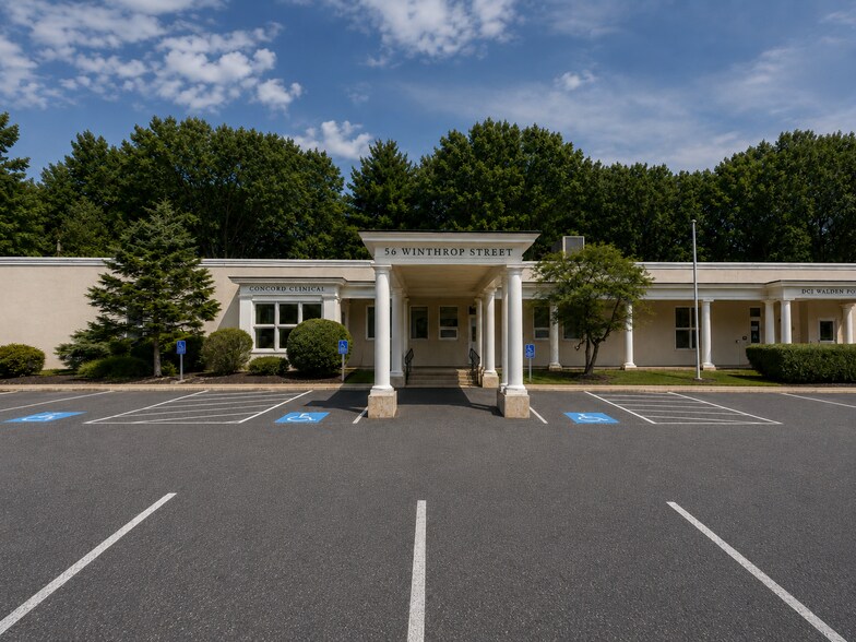 56 Winthrop St, Concord, MA à louer - Photo de l’immeuble – Image 3 sur 20