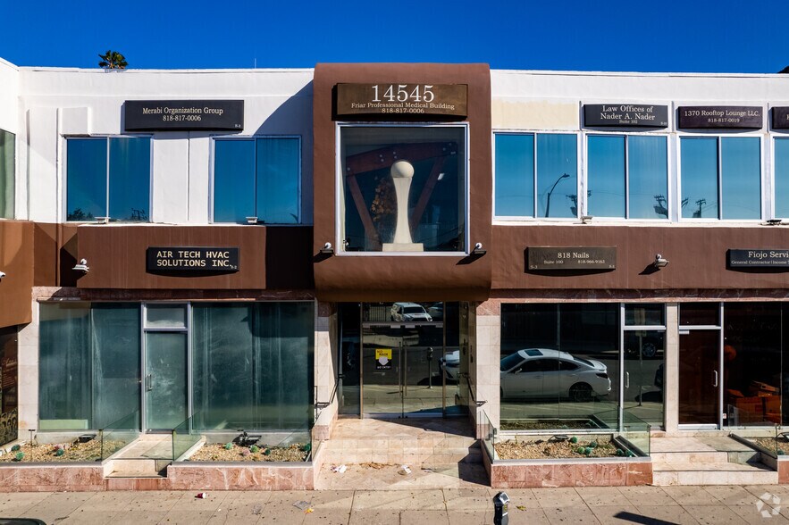 14545 Friar St, Van Nuys, CA à louer - Photo de l’immeuble – Image 3 sur 4