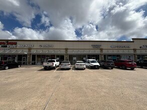 2251 FM 646 Rd W, Dickinson, TX à louer Photo intérieure– Image 2 sur 14