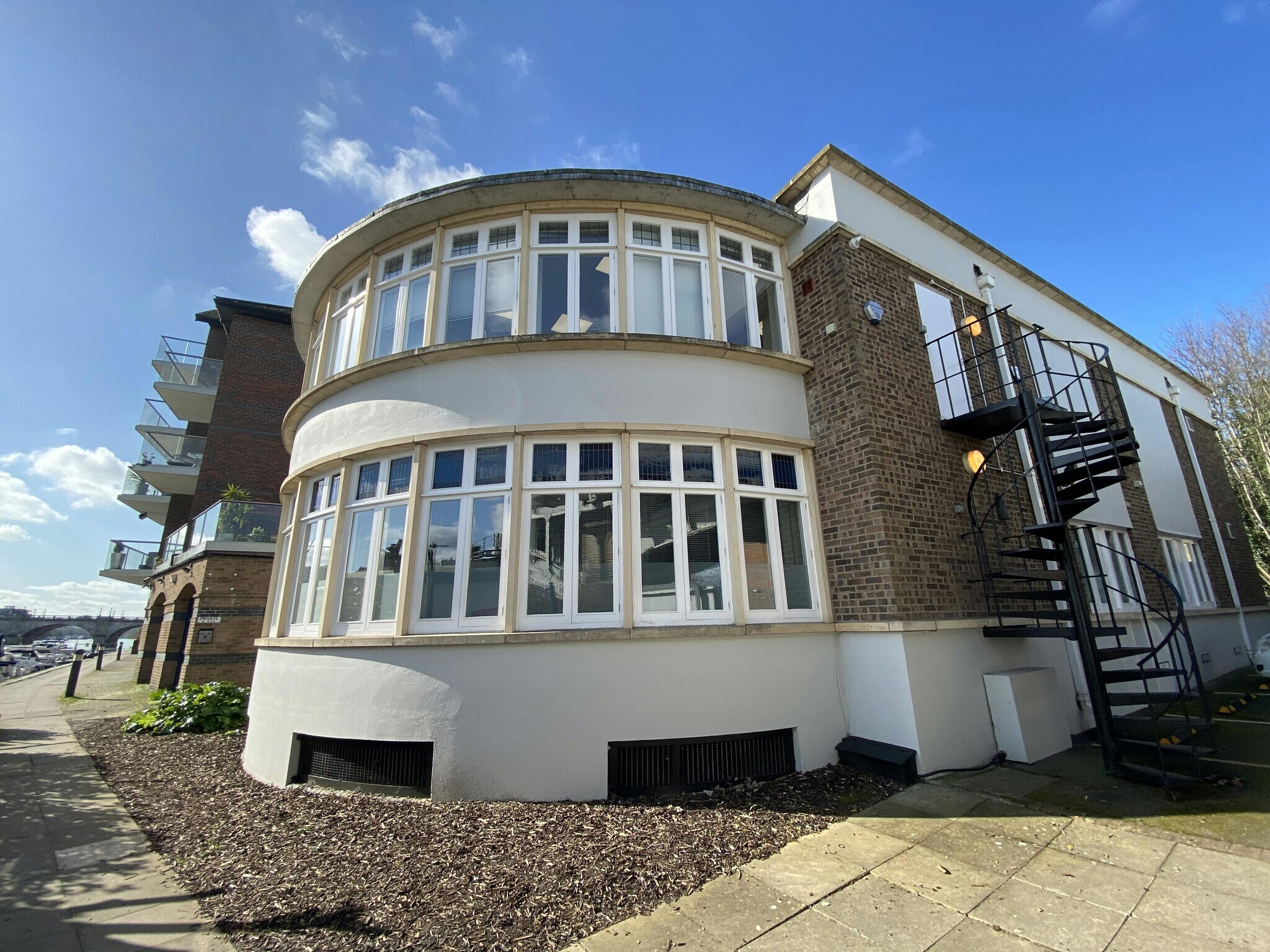 Lower Teddington Rd, Kingston Upon Thames à louer Photo de l’immeuble– Image 1 sur 8