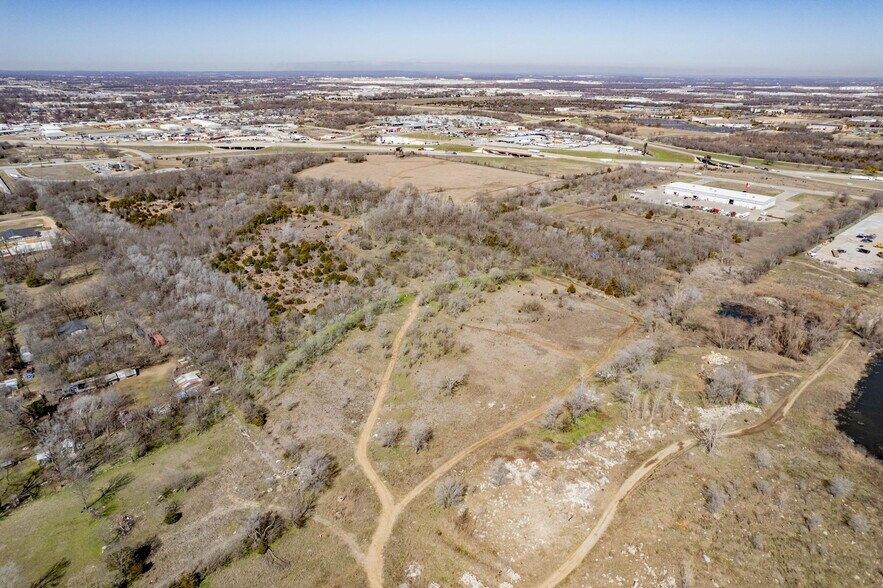 129th E Avenue & E Admiral Place, Tulsa, OK à vendre - Photo principale – Image 1 sur 6
