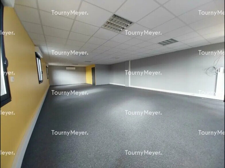 Bureau dans Quint-Fonsegrives à louer - Photo de l’immeuble – Image 3 sur 6