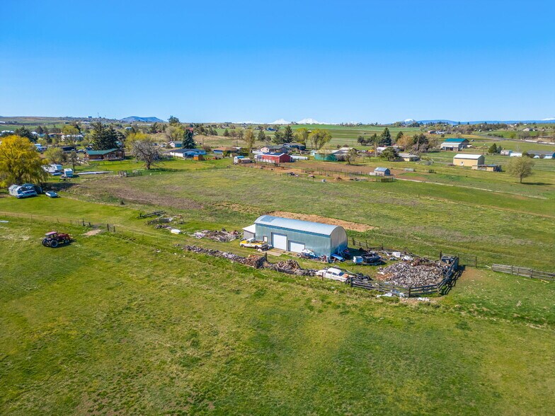 1810 SW Highway 97, Madras, OR à vendre - Photo de l’immeuble – Image 3 sur 51