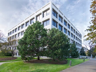 Plus de détails pour 1834 Walden Office Sq, Schaumburg, IL - Bureau à louer