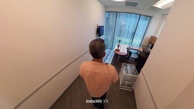901-925 Clint Moore Rd, Boca Raton, FL à louer - Vidéo sur l’annonce professionnelle