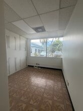 3825 Investment Ln, West Palm Beach, FL à louer Photo intérieure– Image 2 sur 5