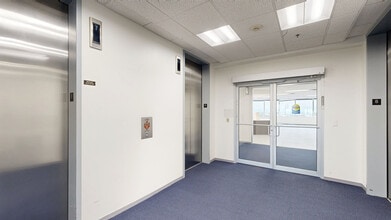 5201 W Kennedy Blvd, Tampa, FL à louer Numérisation 3D Matterport– Image 1 sur 10