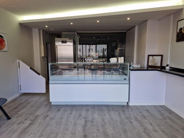 Immeuble residentiel dans Calella, Barcelona à vendre - Photo intérieure – Image 3 sur 22