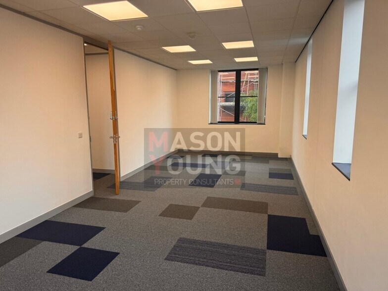 6 Embassy Dr, Birmingham à louer - Photo intérieure – Image 3 sur 8