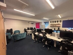 38A Station Road W, Oxted à louer Photo intérieure– Image 1 sur 2