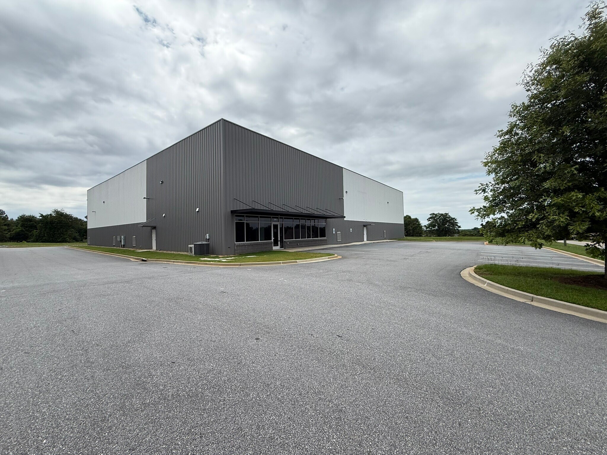 340 Mayfield Rd, Duncan, SC à louer Photo de l’immeuble– Image 1 sur 9