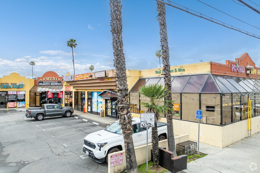 12904-12924 Sherman Way, North Hollywood, CA à louer - Photo de l’immeuble – Image 3 sur 6