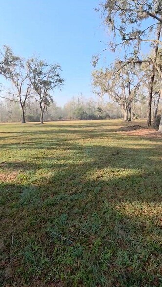 1106 Fox Hunter rd, Perry, FL à vendre - Vidéo sur l’annonce professionnelle – Image 3 sur 13